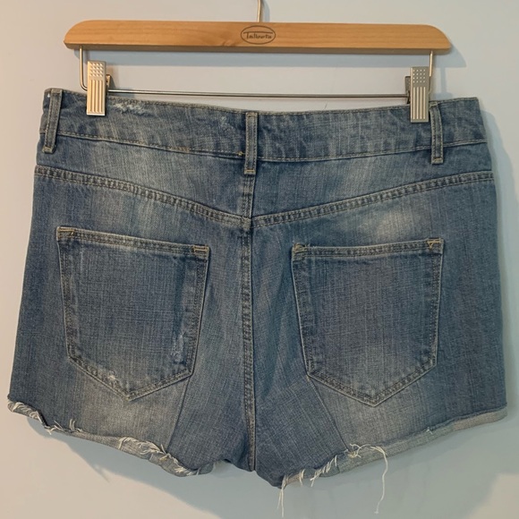 Jean shorts - Picture 2 of 3